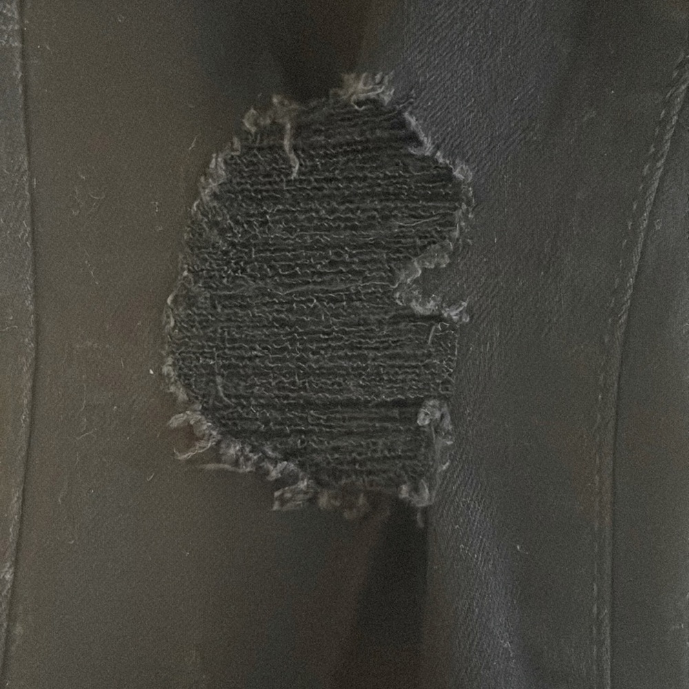 Old Navy Rockstar Super Skinny Distressed Black Jeans Size 4 - Picture 4 of 9